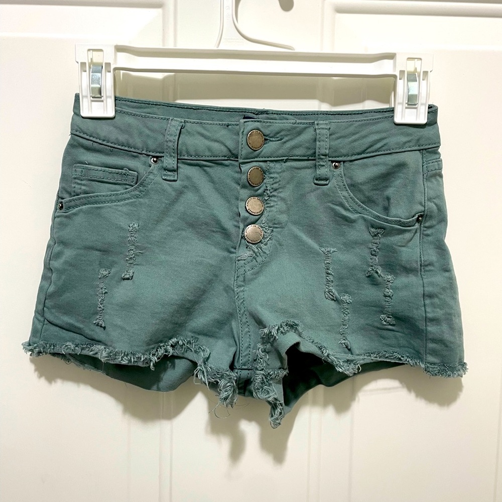 Zumiez button fly shorts